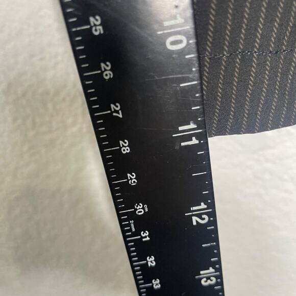 Volcom Mens Shorts Size 32 Black Striped Pin Striped Print Chino Casual Wear - Picture 7 of 14